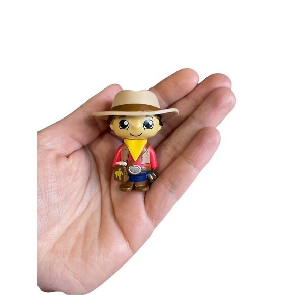 Ryan's World Toy Figures Lot of 5‎ - Picture 6 of 9